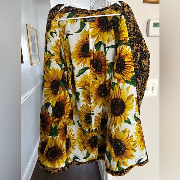 Vintage Dolce and Gabbana Black and Yellow Notch Lapel Tweed Coat - Picture 6 of 9